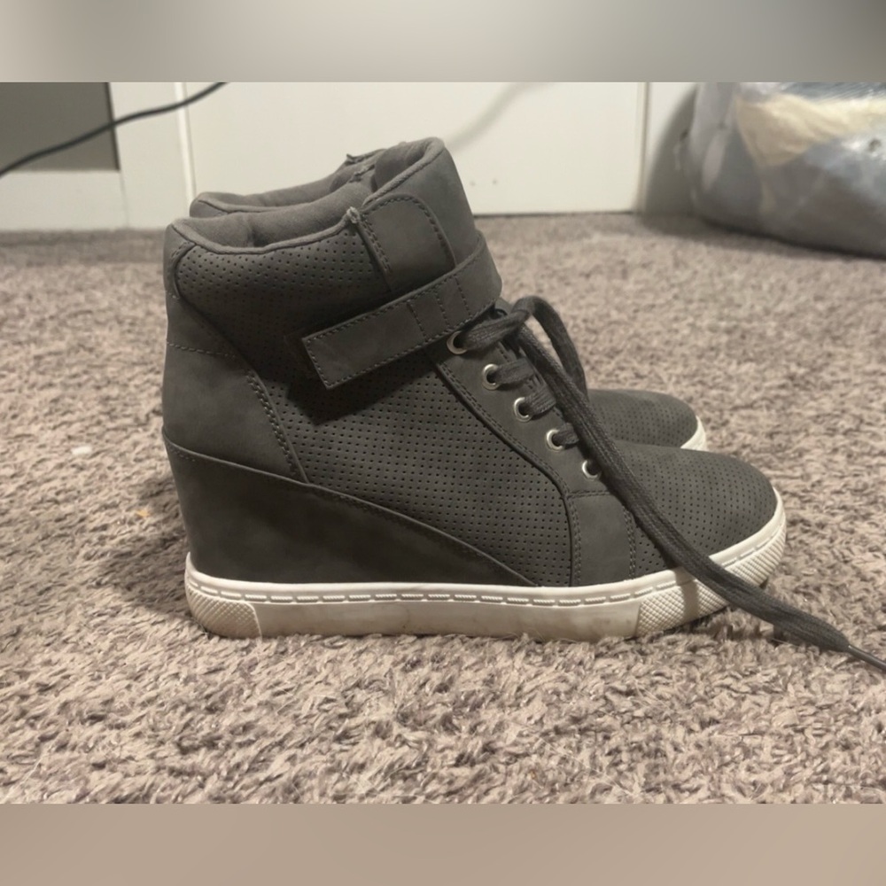 Women's High-Top Wedge Sneakers
